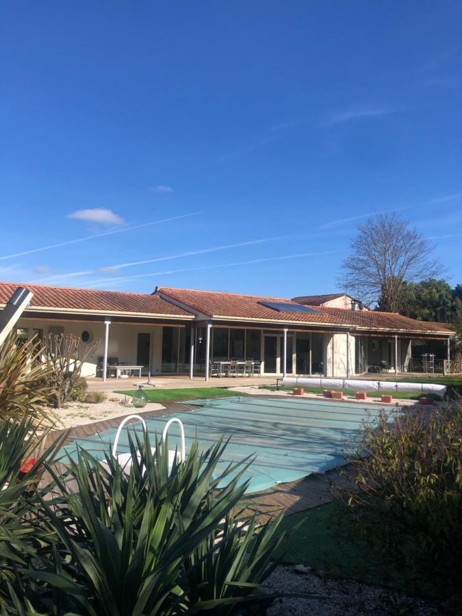 Chambres D Hotes Villa Anani Cosson Alex Barbezieux-Saint-Hilaire Eksteriør billede